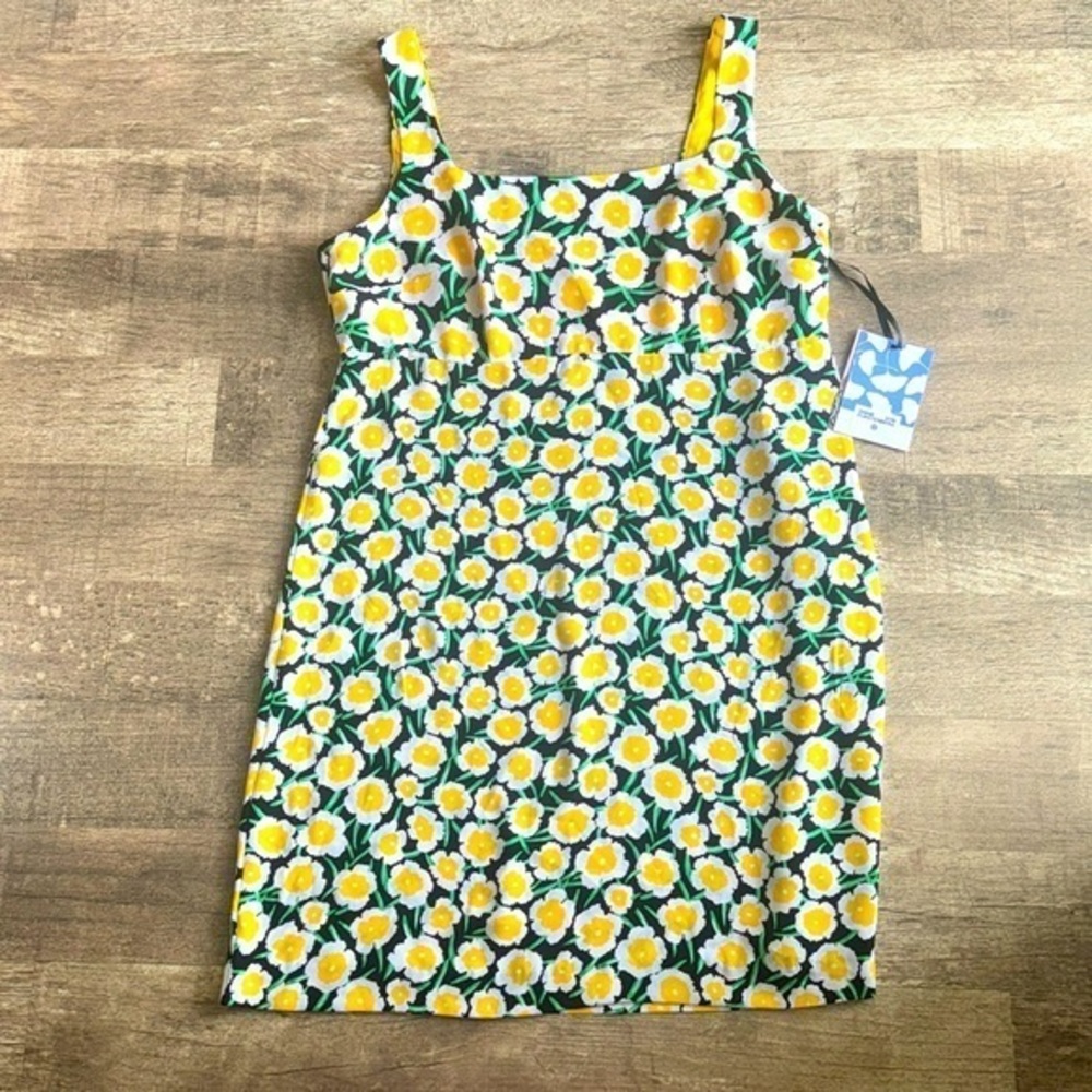Diane Von Furstenberg limited edition, yellow floral large petite summer…